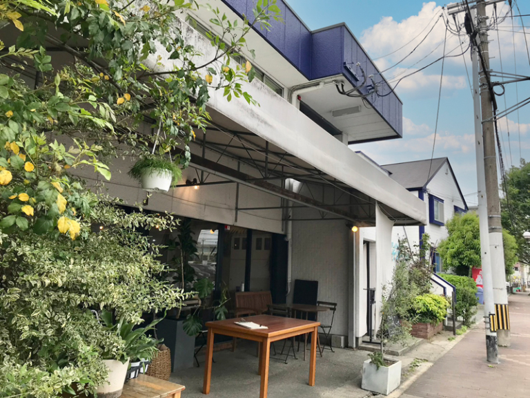 TFLOWERS GIFT＆CAFE(ティーフラワーズ・ギフト＆カフェ)のシフォンケーキは幸せな味【西区二本木】 くまもとオンライン