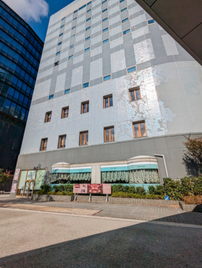 ザ・ニューホテル熊本外観 | ビッフェレストラン「フォンタナ」は1Fにあります。