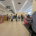 レジに行列ができる人気店(ラ・ムー)※写真は宇城店